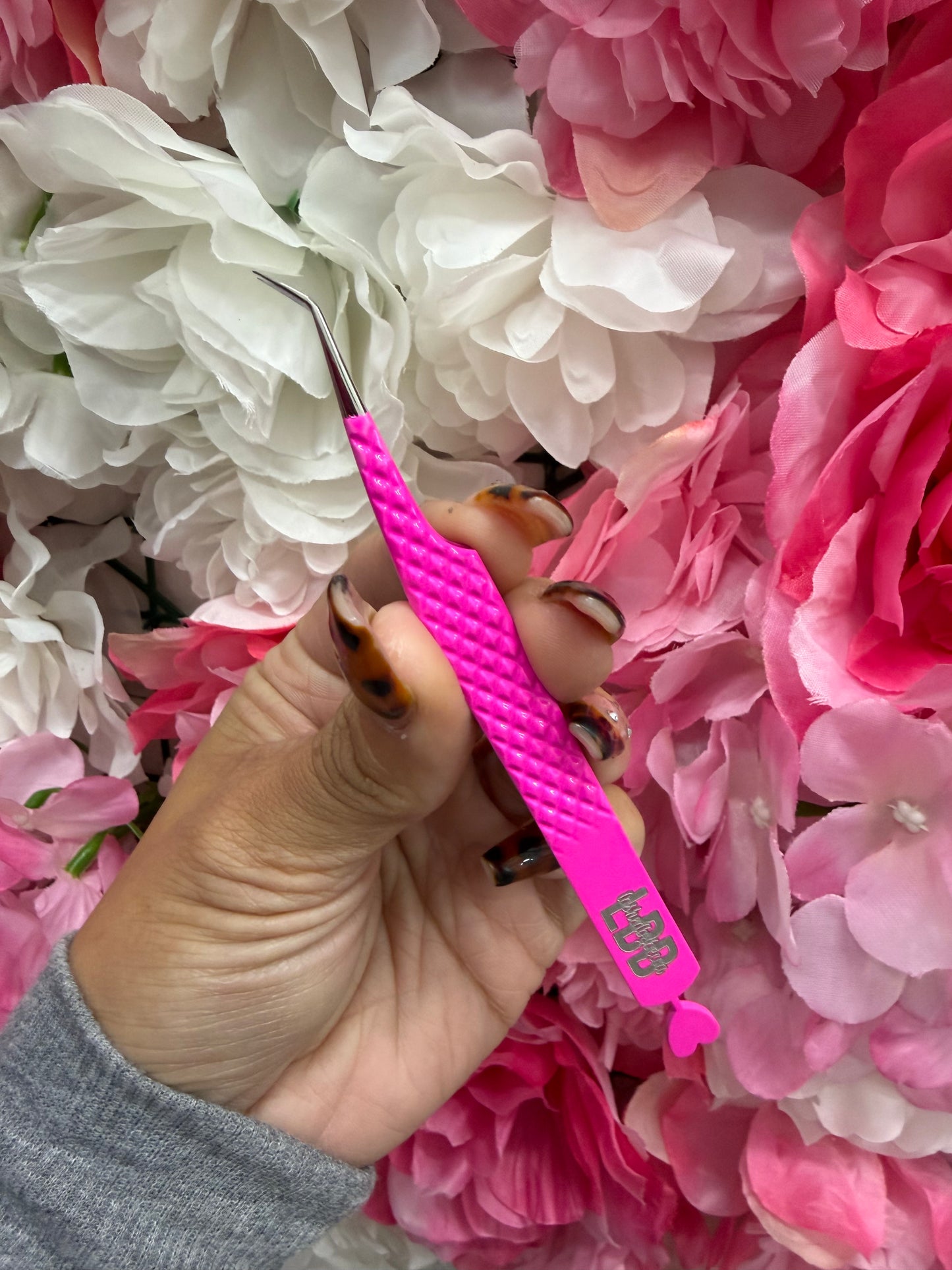 Loverr Girl Tweezers